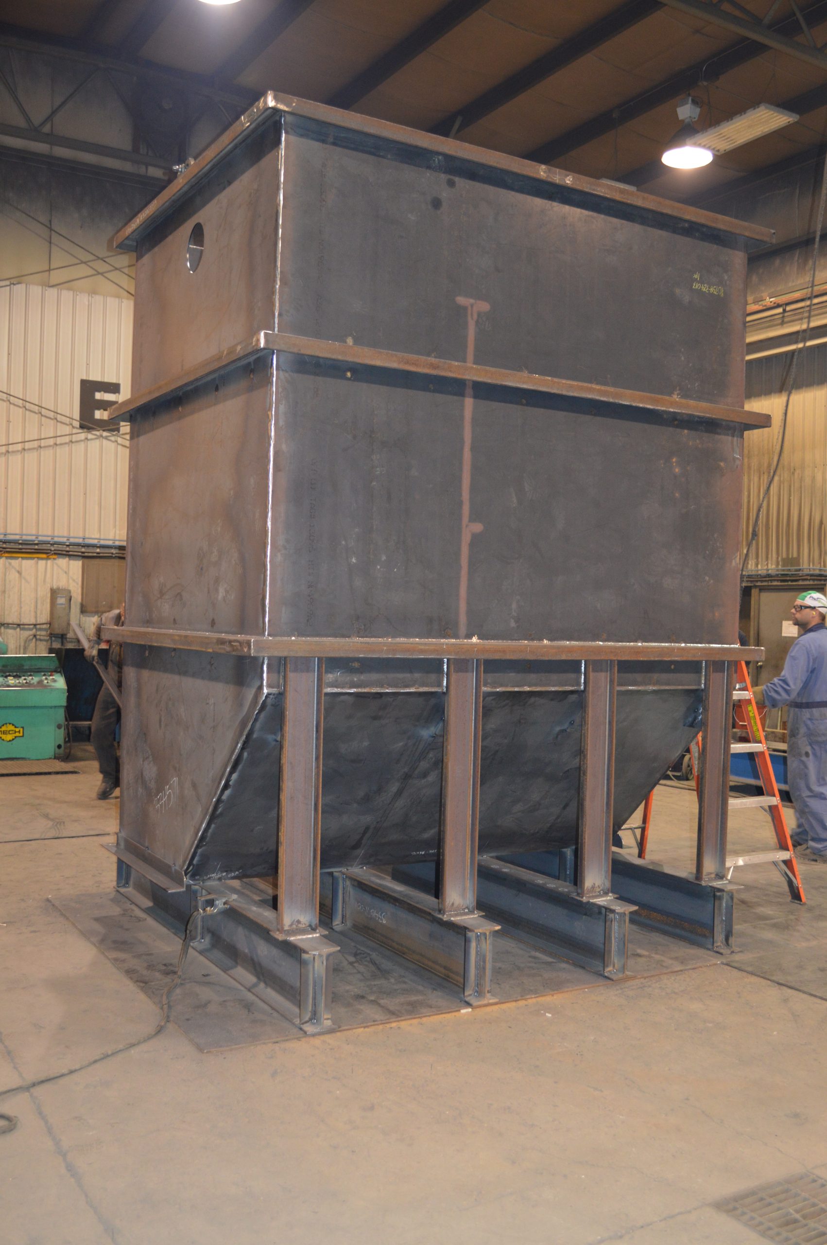 fabrication - pump box